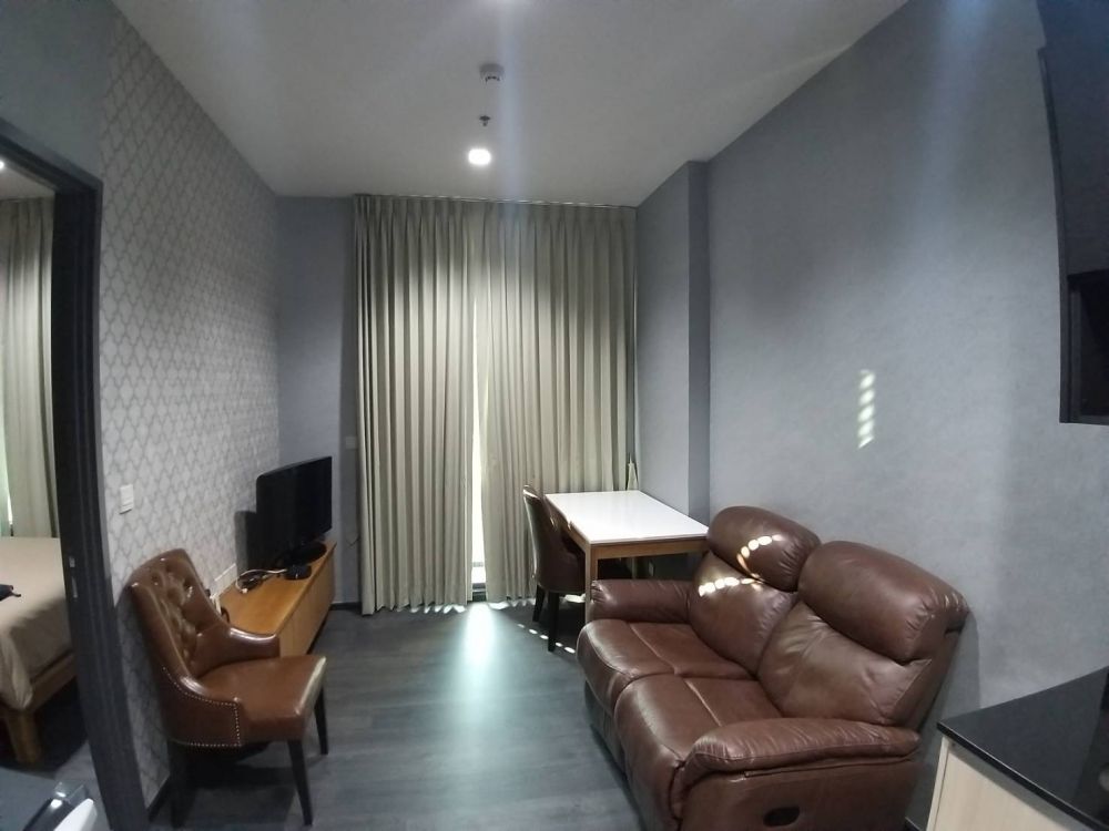 ให้เช่าคอนโด - ให้เช่า Edge Sukhumvit 23 ชั้น 26 ห้อง1 Bed 30.60 ตร.ม. ตกแต่งพร้อมอยู่ ใกล้ BTSอโศกและ MRTสุขุมวิท ค่าเช่าเดือนละ 20,000 บาท