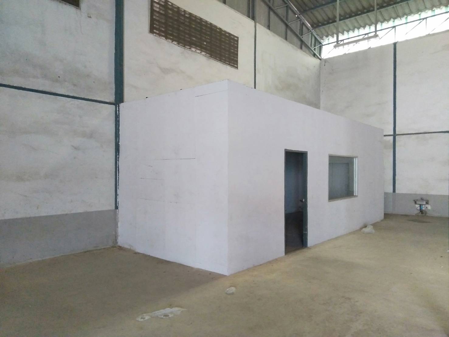 ให้เช่าโรงงาน / โกดัง - โกดังให้เช่า โรงงานให้เช่า คลังสินค้าให้เช่า ถนนเฉลิมพระเกียรติ์ ประเวศ ติดต่อ P.P.AGENCY