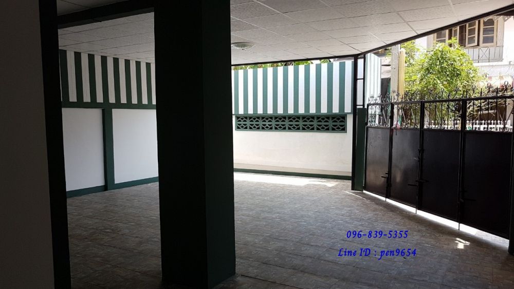 ขายทาวน์เฮาส์ - ขายทาวน์เฮ้าส์ 2 ชั้น หลังมุม หมู่บ้านพฤกษา 9 (คลอง 3) รีโนเวทใหม่ทั้งหลัง