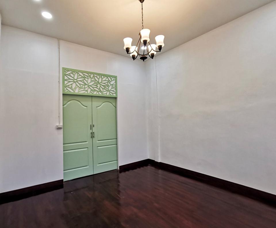 ให้เช่าทาวน์เฮาส์ - ให้เช่าโฮมออฟฟิศ2ชั้น รีโนเวทใหม่ พร้อมอยู่ใกล้ BTS อ่อนนุช