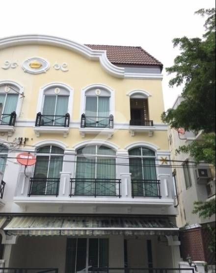 ให้เช่าทาวน์เฮาส์ - ให้เช่าทาวน์โฮม3ชั้น หมู่บ้านกลางเมือง เดอะรอยัลโมนาโค ศรีนครินทร์