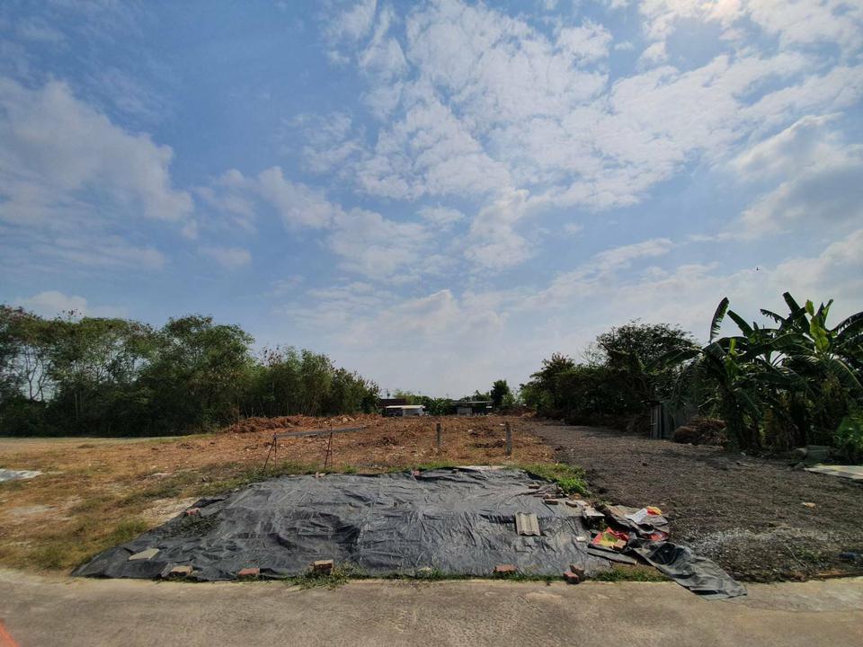 ขายที่ดิน - ขายที่ดินเปล่า ถมแล้ว 550 ตร.วา ถ.เทพรักษ์ (ถนนตัดใหม่สะพานใหม่ วัชระพล)