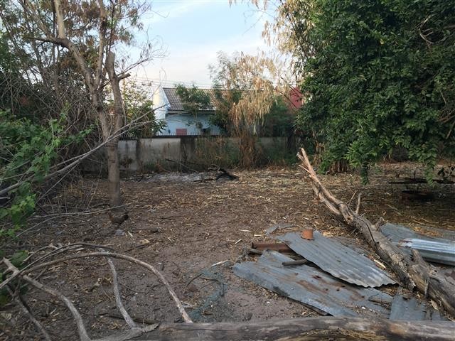 ขายที่ดิน - ขายที่ดินต่ำกว่าราคาประเมินกรมที่ดิน70% ประเมินกรมที่ดิน 24,000 ตรว แต่ขายเพียง 8,695ต่อ ตารางวา ที่ดิน 69 ตาราง