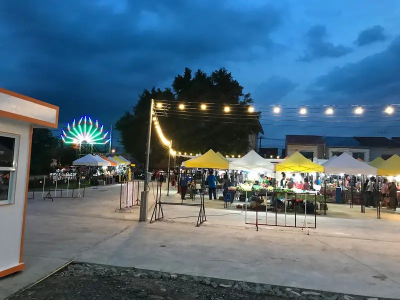 ขายที่ดิน - ขายที่ดินติดถนนสุวินทวงศ์ 7 ไร่ ทำเลดี