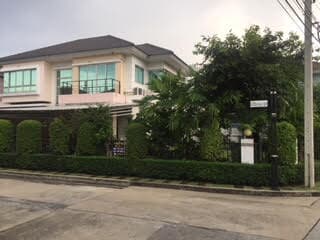 ขายบ้าน - ขายบ้านเดี่ยว 2 ชั้น ถนนราชพฤกษ์ หมู่บ้านไลฟ์ บางกอก บลูเลอวาร์ด ราชพฤกษ์ - จรัญ