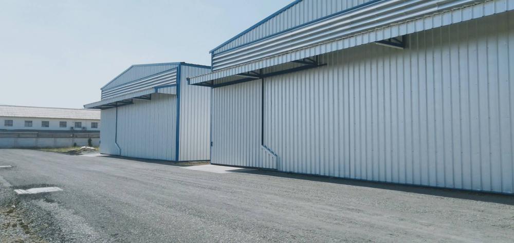 ให้เช่าโรงงาน / โกดัง - โกดังให้เช่า โรงงานให้เช่า สร้างใหม่ ตลาดไท ตรงข้ามนิคมอุตสาหกรรมนวนคร ติดต่อ คุณน้อง