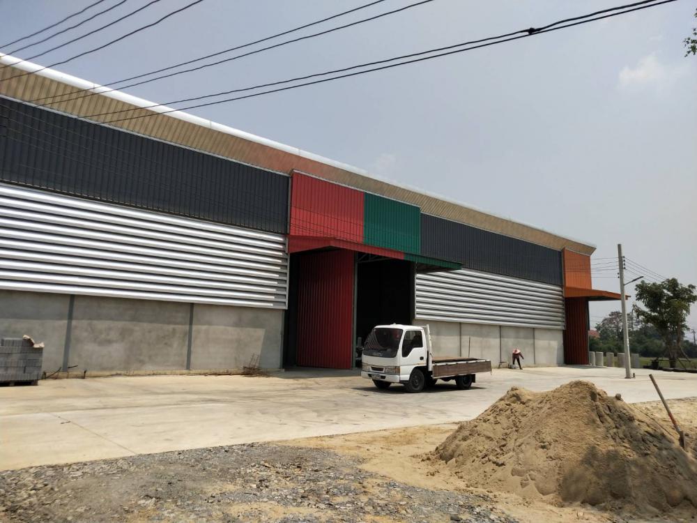 ให้เช่าโรงงาน / โกดัง - ให้เช่าโกดัง หรือทำเป็นโรงงานก้อได้ เนื่อที่ 300 ตรม