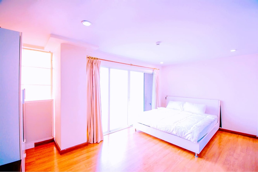 ขายคอนโด - ประกาศขายคอนโดย่าน รัชดา ห้วยขวางใกล้ MRT พร้อมอยู่