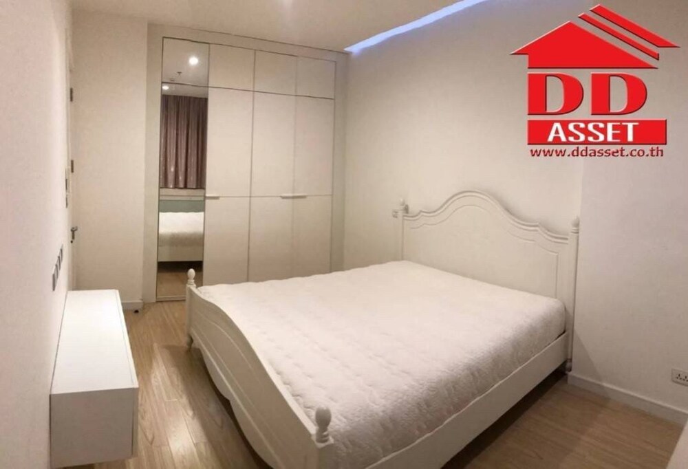 ขายคอนโด - ขายคอนโด TC Green พระราม9 พร้อมเฟอร์นิเจอร์ เครื่องใช้ไฟฟ้า