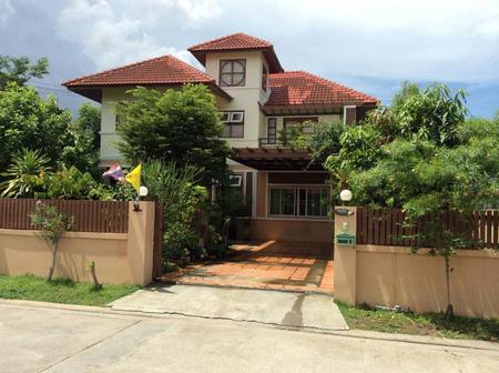 ขายบ้าน - ขายบ้านพร้อมอยู่ ซอยสยาม พัทยา 3 นอน 92 ตรว. 5.5 ล้าน