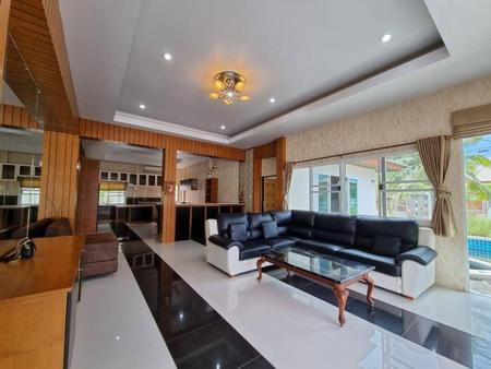 ขายบ้าน - ขาย บ้าน ห้วยใหญ่ ชลบุรี 116 ตร.วา ราคา 5.8 ล้านบาท