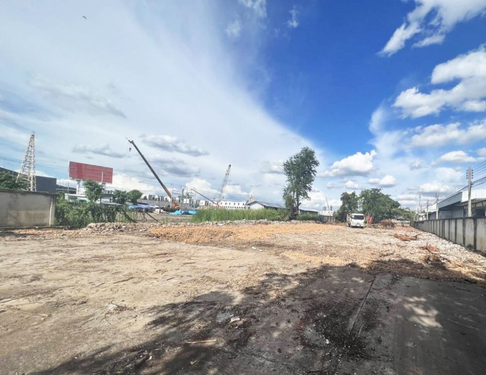 ขายที่ดิน - ที่ดิน ถนนวิภาวดีรังสิต อนุสาวรีย์ เขตบางเขน ใกล้สนามบินดอนเมือง