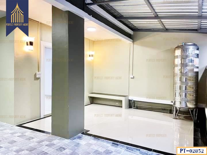 ขายทาวน์เฮาส์ - ทาวน์เฮ้าส์ พฤกษา 3 หลังตรงข้ามสวน บางบัวทอง นนทบุรี