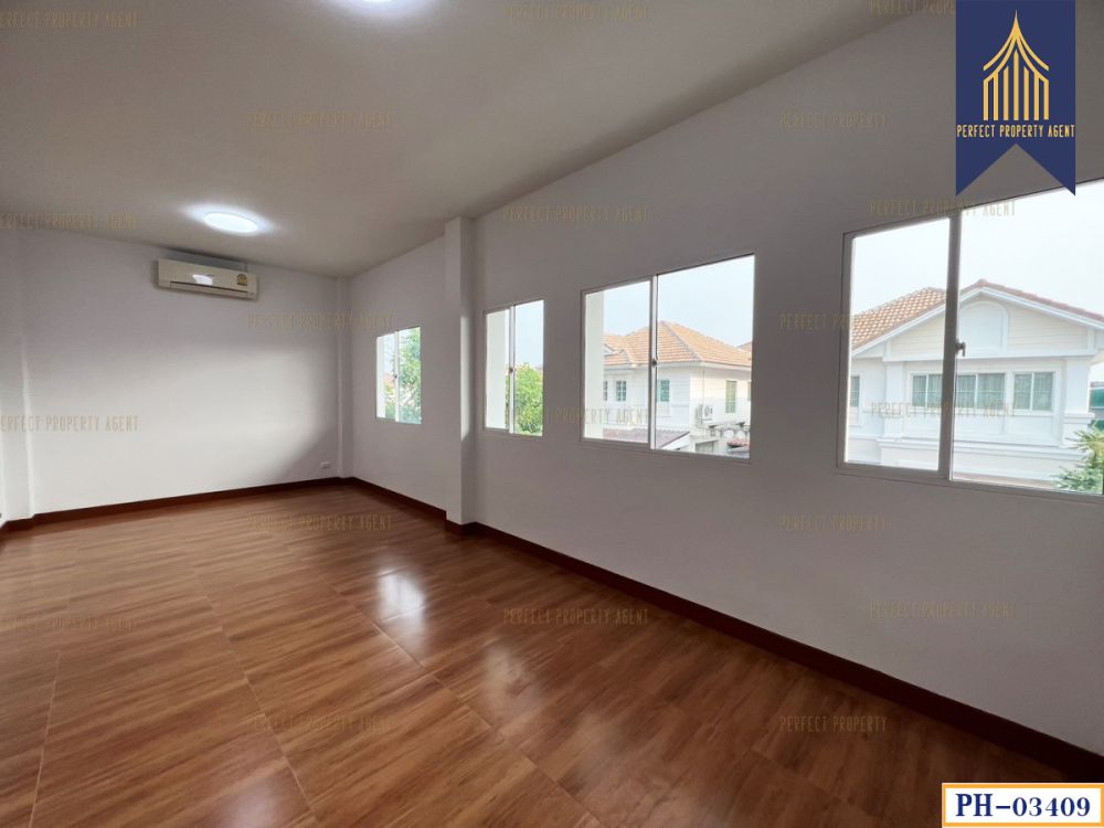 ขายบ้าน - บ้านแฝด บุรีรมย์ เลียบคลองสอง สามวาตะวันตก คลองสามวา กรุงเทพฯ