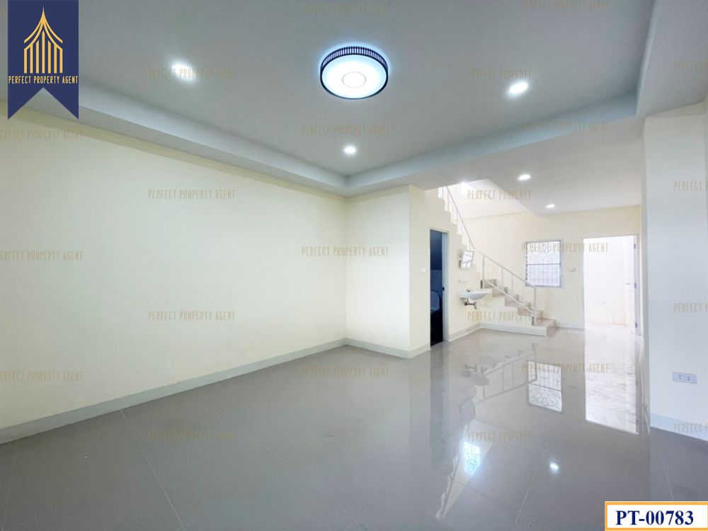 ขายทาวน์เฮาส์ - ทาวน์เฮ้าส์ ตกแต่งใหม่ ปรีชา 9 รามคำแหง-มีนบุรี บางกะปิ ใกล้ BTS