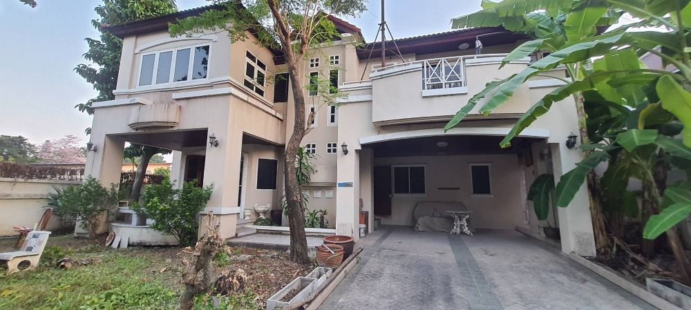 ขายบ้าน - ขายบ้านเดี่ยว 2 ชั้น ทำเลเลียบด่วนเอกมัยรามอินทรา ซอยประดิษฐ์มนูธรรม 10 หมู่บ้านสวนซื่อตรง ทำเลดีเยี่ยม ร่มรื่น เงียบสงบ (เจ้าของขายเอง)