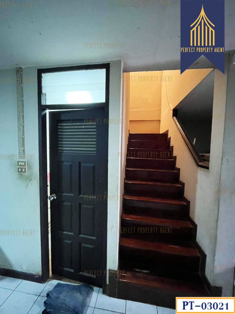 ขายทาวน์เฮาส์ - ทาวน์เฮ้าส์ ย่านนวลจันทร์ 27 บึงกุ่ม เดินทางสะดวก ใกล้ห้างสรรพสินค้า