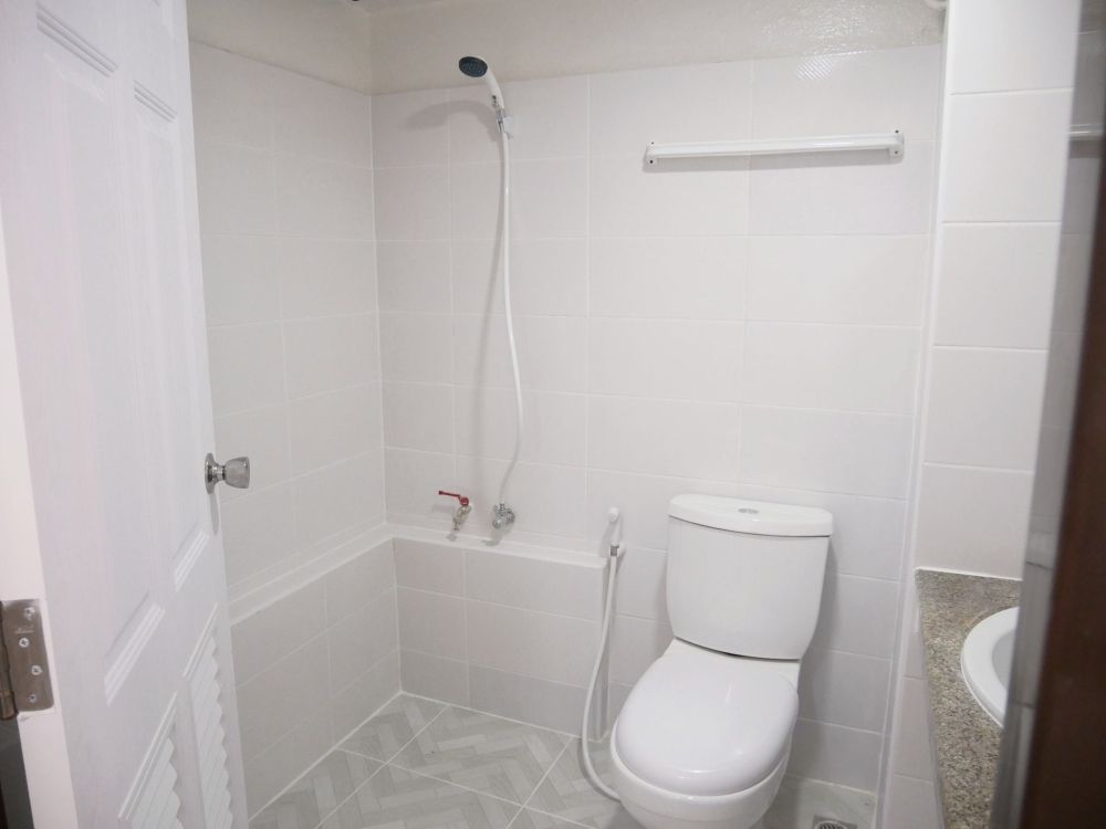 ขายคอนโด - ขายด่วน- H.R. Residence (เอช.อาร์.เรซิเดนซ์) พร้อมอยู่ (S05-0856) H.R. Residence (เอช.อาร์.เรซิเดนซ์)