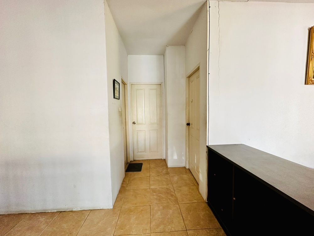 ขายบ้าน - ขาย บ้านเดี่ยวชั้นเดียว พร้อมเฟอร์นิเจอร์ หมู่บ้านแมกไม้แหลมฉบัง 1