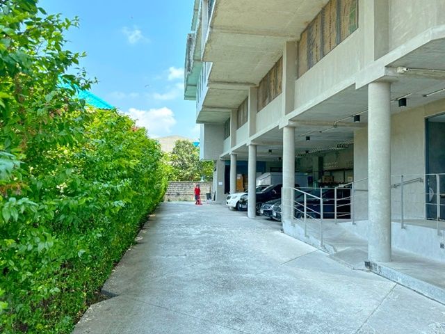 ขายอาคารพาณิชย์ / สำนักงาน - MRT ศรีนุช 1.1 KM โฮมออฟฟิศ 4ชั้น พัฒนาการอ่อนนุช35-39 ศรีนครินทร์ 20-24 160 ตรว. 1,000 ตรม. 7นอน 8น้ำ