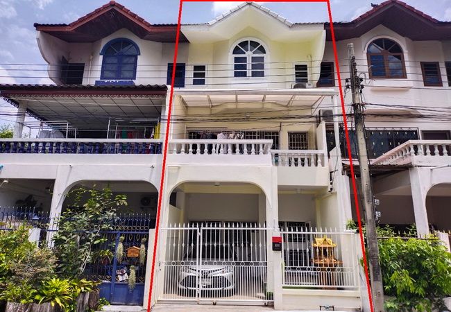 ขายทาวน์เฮาส์ - ขายทาวน์โฮมปั้นทอง 3 ซอยลาดปลาเค้า 76 20 ตร.ว. 3 ชั้น รีโนเวทใหม่ สวย พร้อมอยู่