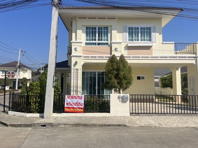 ขายบ้าน - บ้านแปลงมุม 2 ชั้น พื้นที่เยอะ เลขที่บ้านสวย ดีญ่า ว่าเล่ย์ Diya Valley สันทราย เชียงใหม่