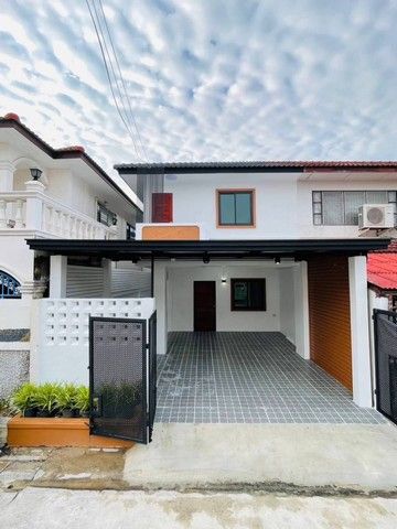 ขายทาวน์เฮาส์ - หมู่บ้านพระปิ่น3 บางใหญ่นนทบุรี ทาวน์เฮ้าส์มือสอง ติดถนนกาญจนาภิเษก