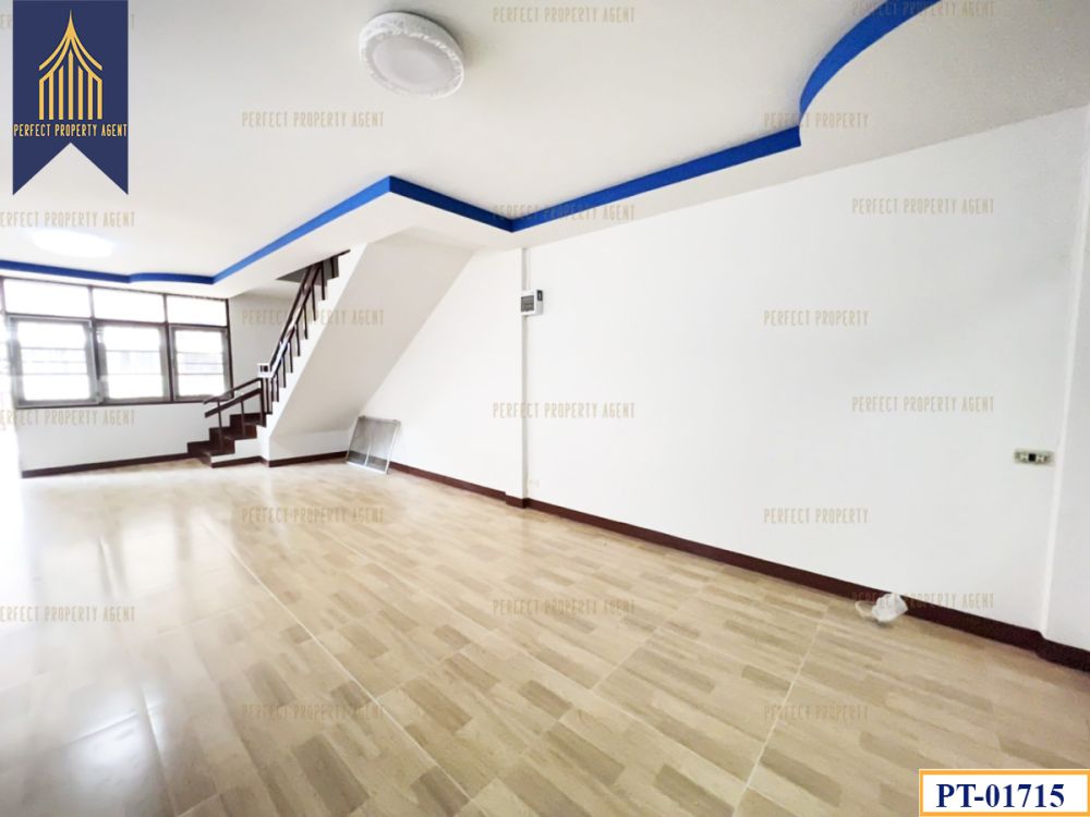 ขายทาวน์เฮาส์ - ทาวน์เฮ้าส์ หลังริม ซิลล์ วิลเลจ สายไหม เพิ่มสิน ตกแต่งใหม่ พร้อมอยู่