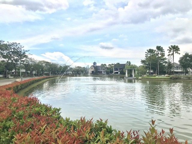 ขายบ้าน - ขายบ้านเดี่ยว 2 ชั้น ตกแต่งสวยทั้งหลัง พร้อมอยู่ ในโครงการ Villaggio ปิ่นเกล้า ศาลายา