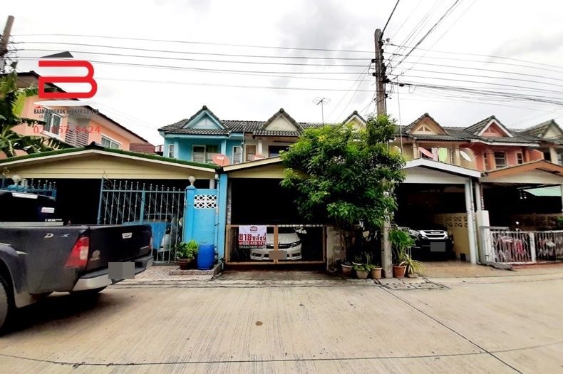 ขายทาวน์เฮาส์ - ทาวน์เฮาส์ หมู่บ้าน หทัยราษฎร์พัฒนา เนื้อที่ 17 ตรว. ถนนหทัยราษฎร์ เขตคลองสามวา