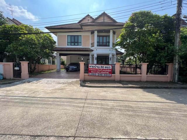 ขายบ้าน - ขายบ้านเดี่ยว 2 ชั้น หมู่บ้านวิภาวรรณ สนามบินน้ำ นนทบุรี ตกแต่ง พร้อมอยู่