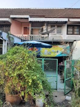 ขายทาวน์เฮาส์ - ขายถูกมาก ทาวน์เฮ้าส์ 2 ชั้น หมู่บ้านบัวทองธานี บางบัวทอง