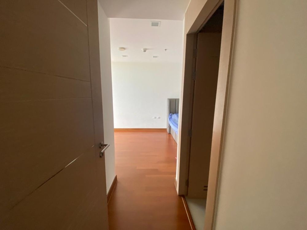 ขายคอนโด - ขายคอนโด ติดหาด เดอะปาลม์ วงศ์อมาตย์ 4 ห้องนอน 3 ห้องน้ำ ห้องเปล่า