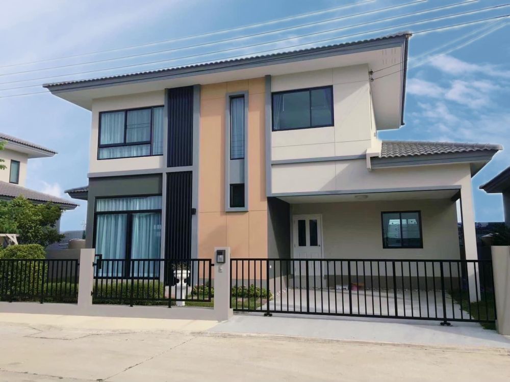 ขายบ้าน - บ้านเดี่ยว คาซ่าวิลล์ ปิ่นเกล้า-ศรีรัช เจ้าของขายเอง ใกล้ทางด่วนศรีรัช บางกรวย นนทบุรี