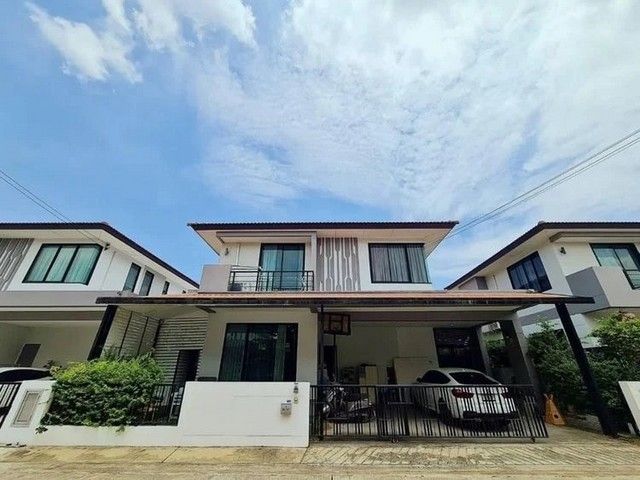 ขายบ้าน - ขายด่วน บ้านเดี่ยว 2 ชั้น บ้านเดอะพราวไรส์ ซ.พันท้าย อ.เมือง จ.สมุทรสาคร ใกล้ถนนหลักพระราม2