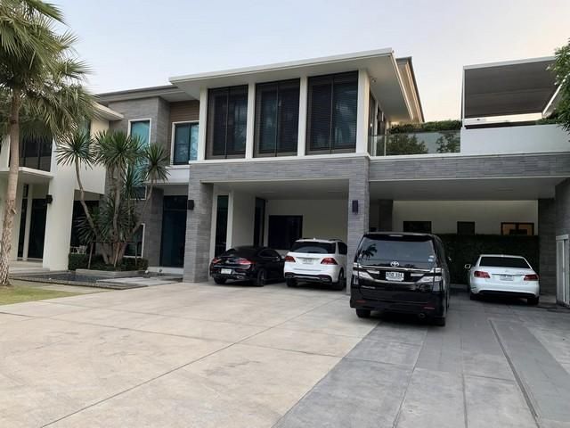 ขายบ้าน - ขายบ้านเดี่ยวหรู 2 ชั้นเนื้อที่ 1 ไร่ หมู่บ้านลดาวัลย์ รัตนาธิเบศร์ Ladawan Rattanathibet ติดรถไฟฟ้าสถานีบางรักน้อยท่าอิฐ ใกล้ทางด่วน