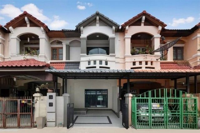 ขายทาวน์เฮาส์ - หมู่บ้านนันทนาการ์เด้นท์ 2 ท่าอิฐ บ้านหันหน้า : ทิศเหนือ