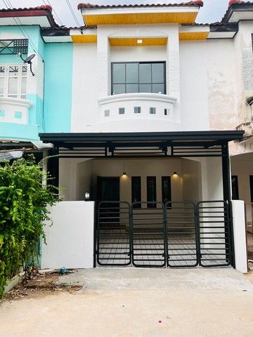 ขายทาวน์เฮาส์ - หมู่บ้านนันทิชา3/8 ไทรน้อย ซอย 18 บ้านเลขที่ 50/336