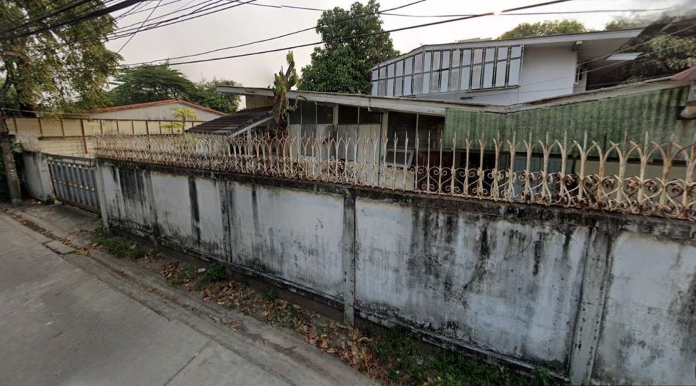 ขายที่ดิน - ด่วน! ขายที่ดิน 1 ไร่ พร้อมบ้านไม้ ราคา 75,000,000 บาท