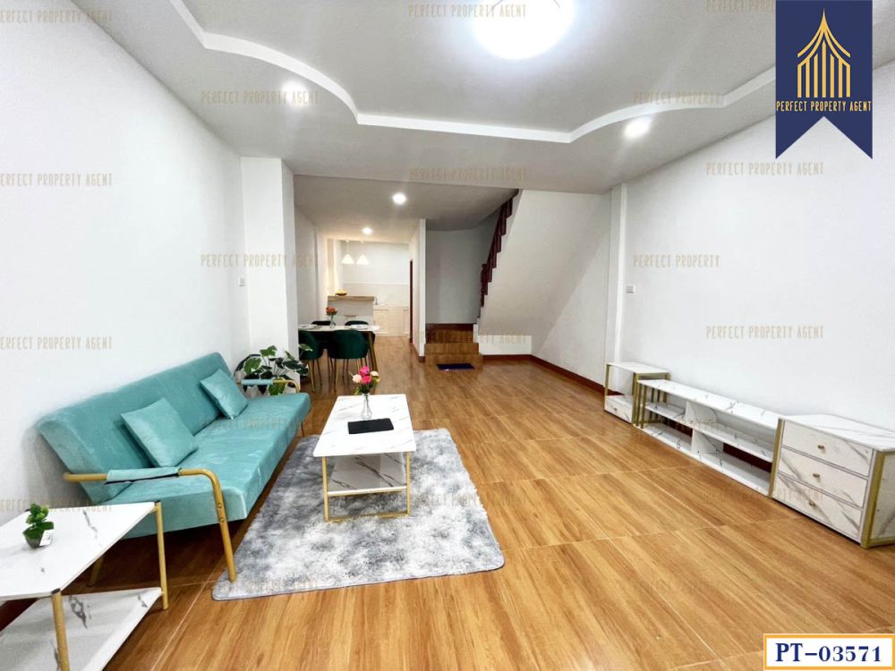 ขายทาวน์เฮาส์ - ขายทาวน์เฮ้าส์ เลิศอุบล พระยาสุเรนทร์ 44 พร้อมเฟอร์นิเจอร์ ฟรีโอน