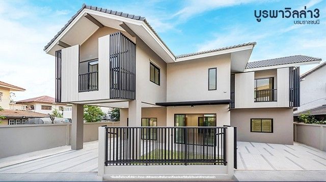 ขายบ้าน - ขายบ้านเดี่ยว 2 ชั้น หมู่บ้านบูรพาวิลล่า 3 บรมราชชนนี เข้า-ออกได้หลายเส้นทาง ใกล้รถไฟฟ้าสายสีน้ำเงิน "สถานีไฟฉาย" และทางด่วน "ศรีรัช&qu