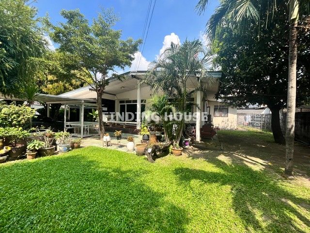 ขายที่ดิน - ขายที่ดินพร้อมบ้านเดี่ยว 1 ชั้น ลาดประเค้า ซอย 5 เนื้อที่ 200 ตร.ว. 4 นอน 1 น้ำ ถนนลาดปลาเค้า เขตลาดพร้าว กทม.