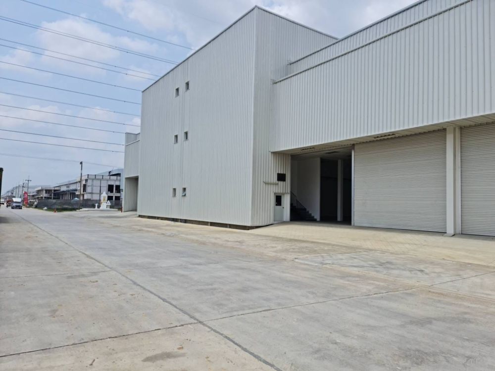 ให้เช่าโรงงาน / โกดัง - โกดังให้เช่า โรงงานให้เช่า สร้างใหม่ พร้อมสำนักงาน รถตู้คอนเทนเนอร์สามารถเข้าได้ คลองหลวง ปทุมธานี ใกล้นิคมอุตสาหกรรมนวนคร