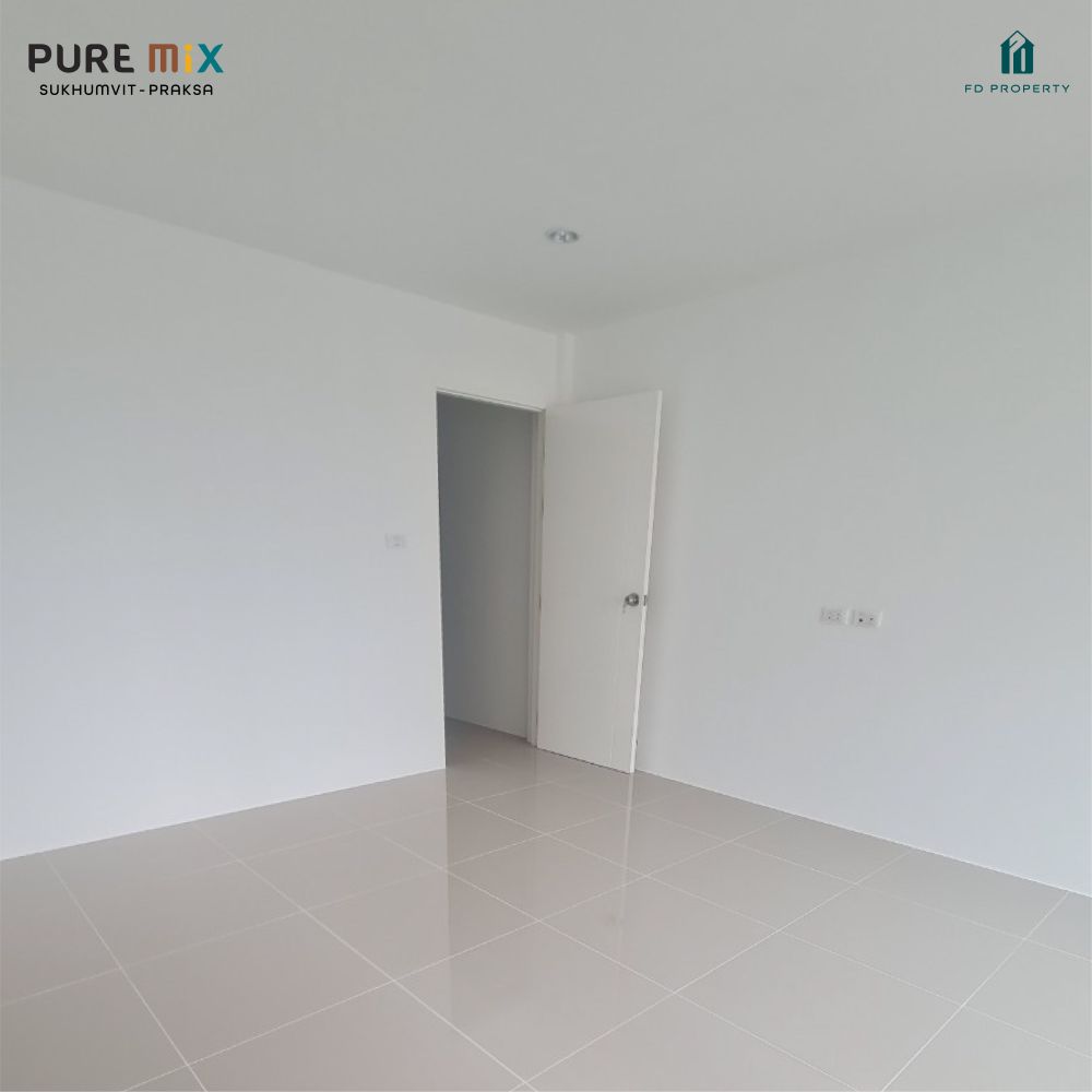 ขายทาวน์เฮาส์ - ขายบ้านใหม่ พร้อมอยู่พึ่งสร้างเสร็จ #ใกล้BTSแพรกษา(เดินได้),ใกล้โรบินสันสมุทรปราการ ,ใกล้ศรีนครินทร์ ทำเลทอง ค้าขายได้ ปากซอยมีเซเว่น