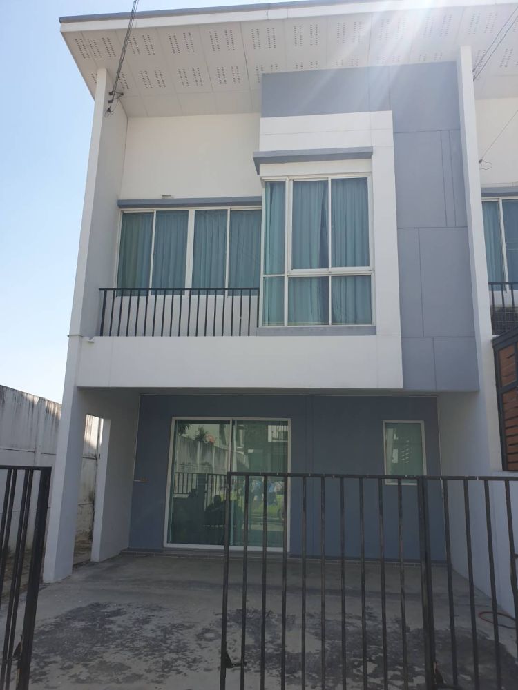 ขายทาวน์เฮาส์ - ขาย ทาวน์โฮม 2 ชั้น โครงการ เบล็ส วิลล์ เจริญพัฒนา 8 - รามอินทรา 117