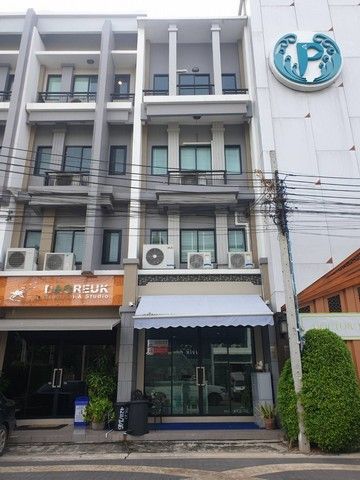 ขายบ้าน - ขายโฮมออฟฟิศ 4 ชั้นเดอะรีเจนท์ สตรีท ลอนดอน รามอินทรา 109 พระยาสุเรนทร์ ราคาพิเศษ 7.5 ล้านบาท