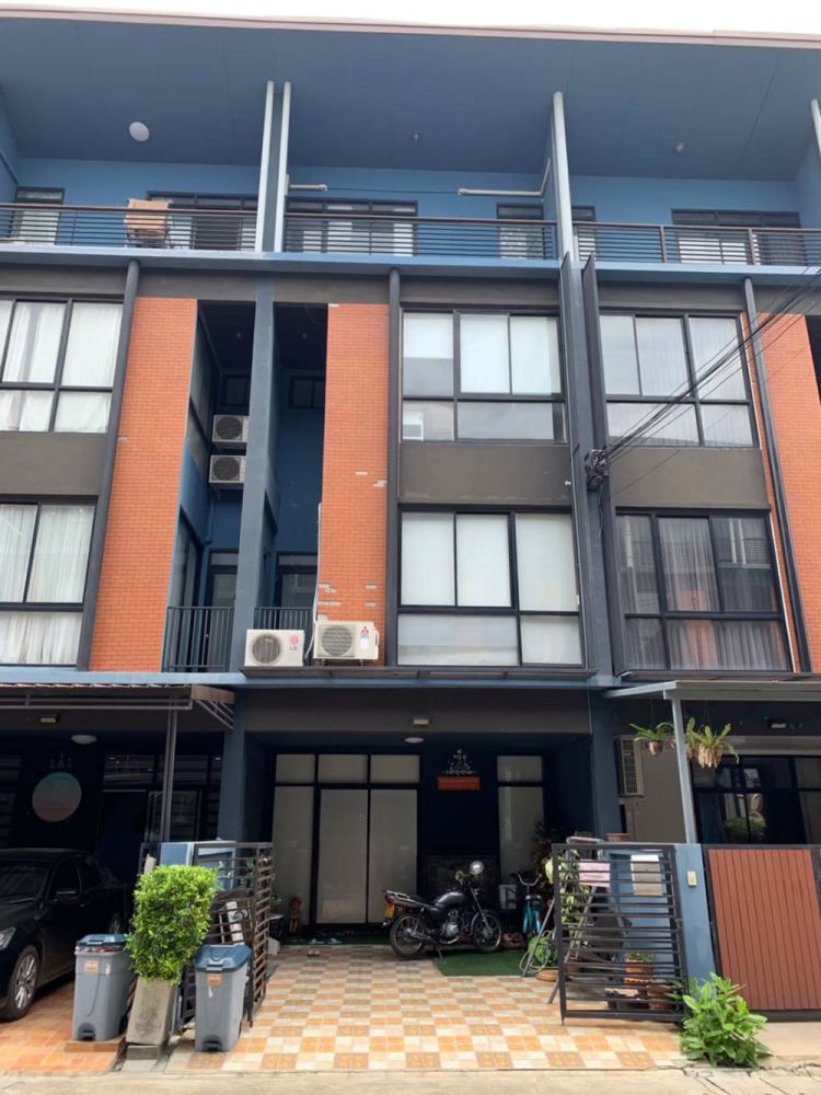 ขายทาวน์เฮาส์ - ขายทาวน์โฮม (โครงการเฮ้าส์35) ซ.แจ้งวัฒนะ 35 ใกล้ศูนย์ราชการ, เยื้อง Makro ตรงข้ามคือ ไทวัสดุ จังหวัดนนทบุรี