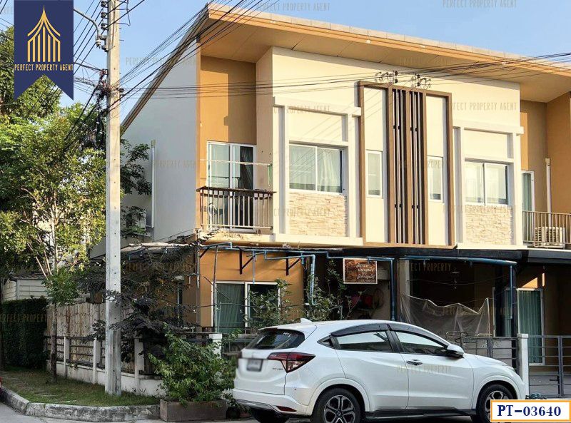 ขายทาวน์เฮาส์ - ทาวน์เฮ้าส์แกรนด์พลีโน รัตนาธิเบศร์พร้อมอยู่เดินทางสะดวกสบายใกล้ห้างสรรพสินค้า