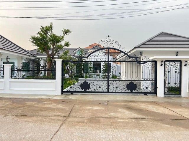 ขายบ้าน - บ้านเดี่ยวพลูวิลล่า หลังใหญ่จุใจ พื้นที่เยอะ ครบจบมาก