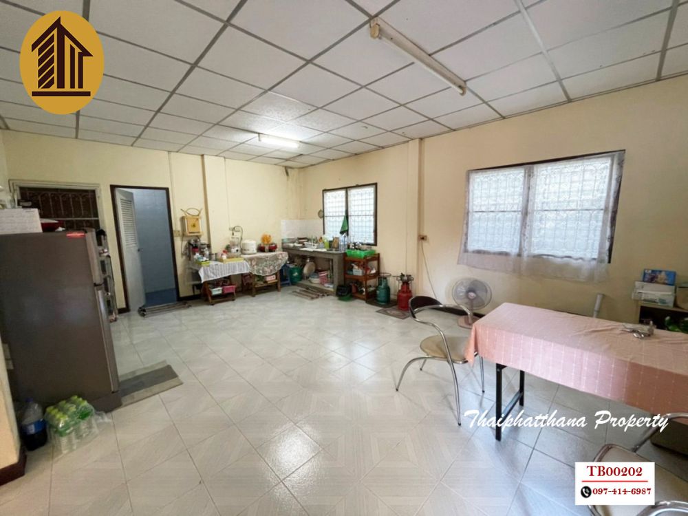 ขายบ้าน - บ้านเดี่ยว บางบัวทอง นนทบุรี พร้อมอยู่ เนื้อที่เยอะ